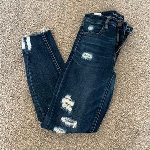 American eagle distressed skinny jeans